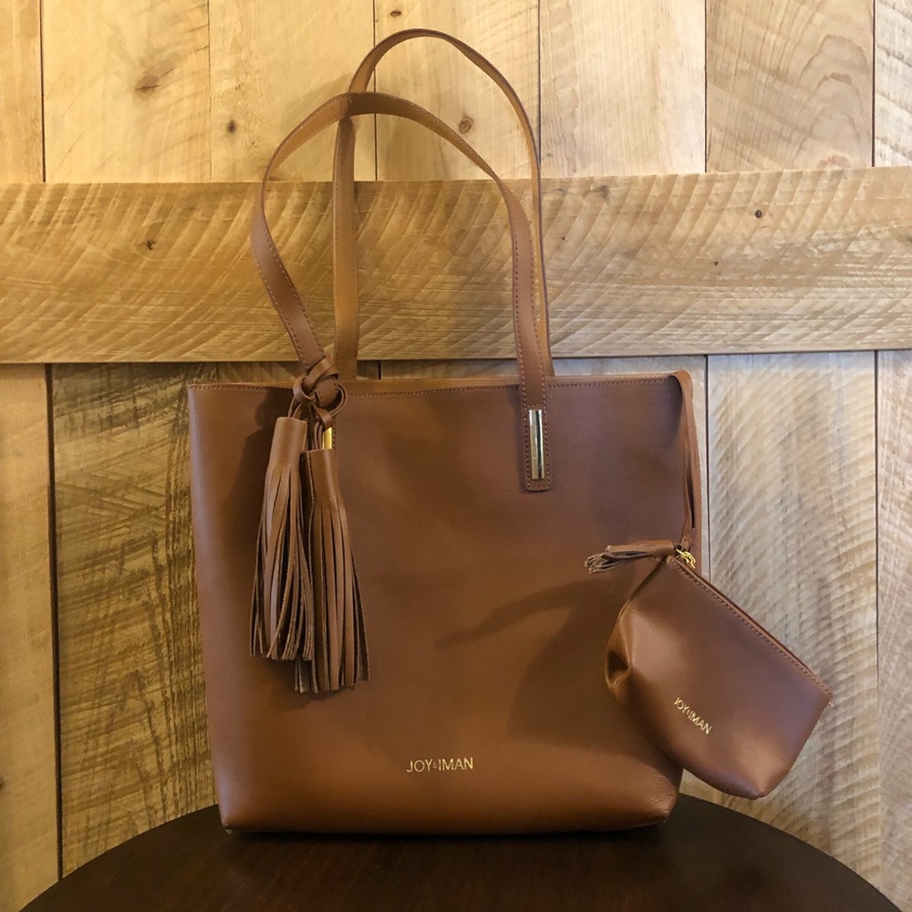 JOY & IMAN Carry All Bag w/ Wristlet Cognac